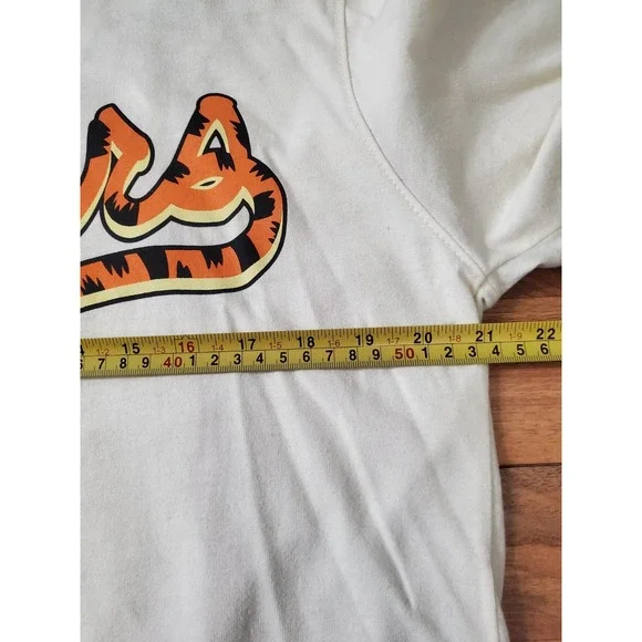 Disney Winnie The Pooh Tiggers # 26 Robin Baseball Jersey Adult Sz M